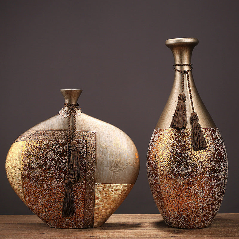 Creative Decorative Vase - Modern Living Room Home Decor Centerpiece