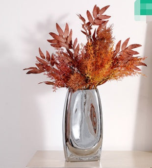 Elegant Silver Vase - Modern Metallic Home Decoration for Flowers