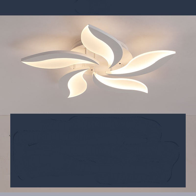 Creative Living Room Lighting Atmosphere